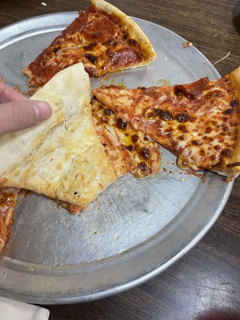 Jim's Razorback Pizza